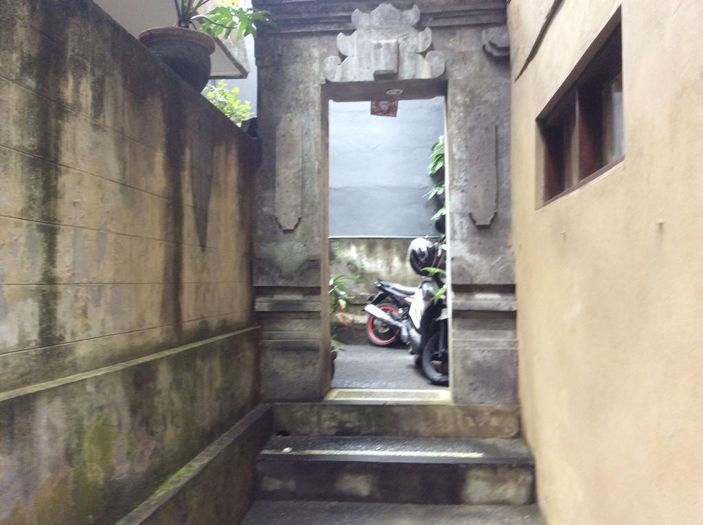 Bembengan Ubud Cottage Экстерьер фото